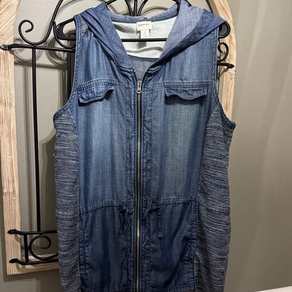 Zenergy by Chico's Jackets & Blazers - Hooded Vest with Zipper Zenergy by chicos 2
